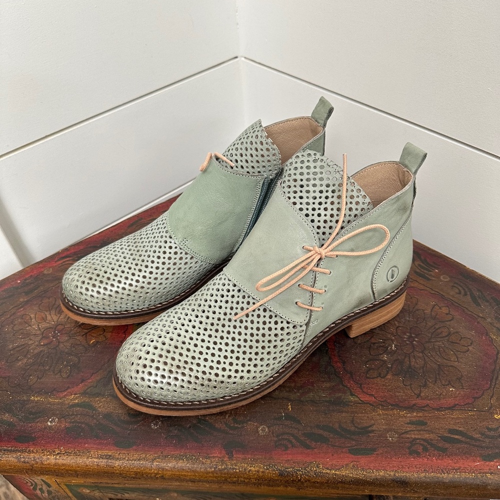 Casta Ravva Ankle Boots